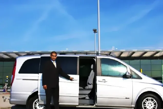 Private Hurghada Airport Transfers luxury van for groups.