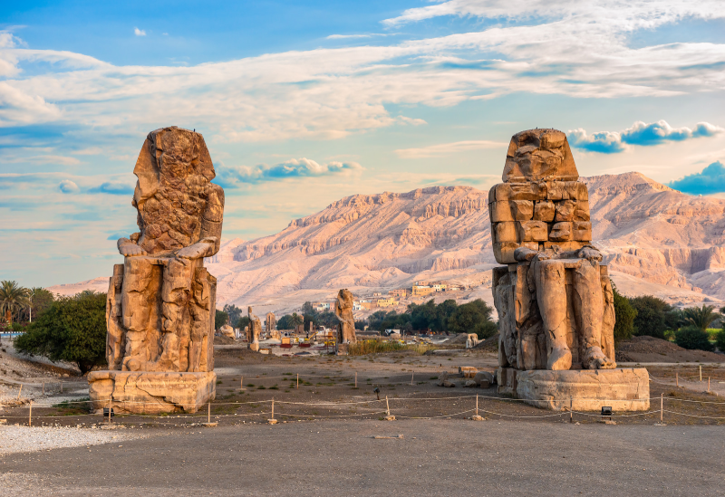 Luxor sightseeing tour from Hurghada--Colossi of Memnon