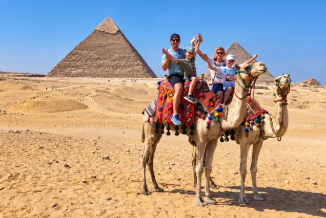 Cairo Pyramids and Egyptian Museum Tour from Hurghada