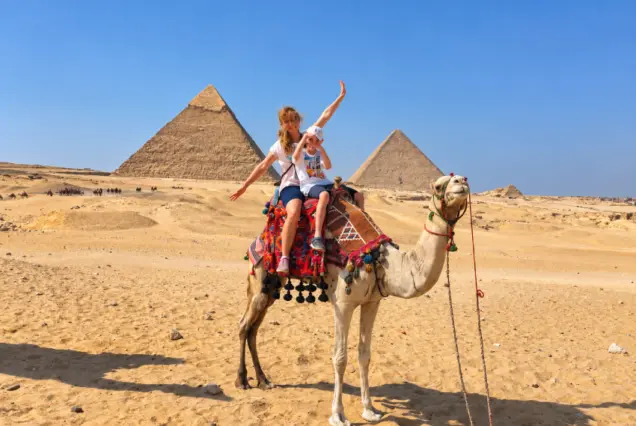 Private Cairo Pyramids and Khan El Khalili Tour from Hurghada